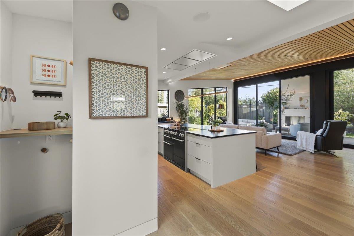 Detail Gallery Image 16 of 107 For 504 Century Dr, Campbell,  CA 95008 - 4 Beds | 3 Baths