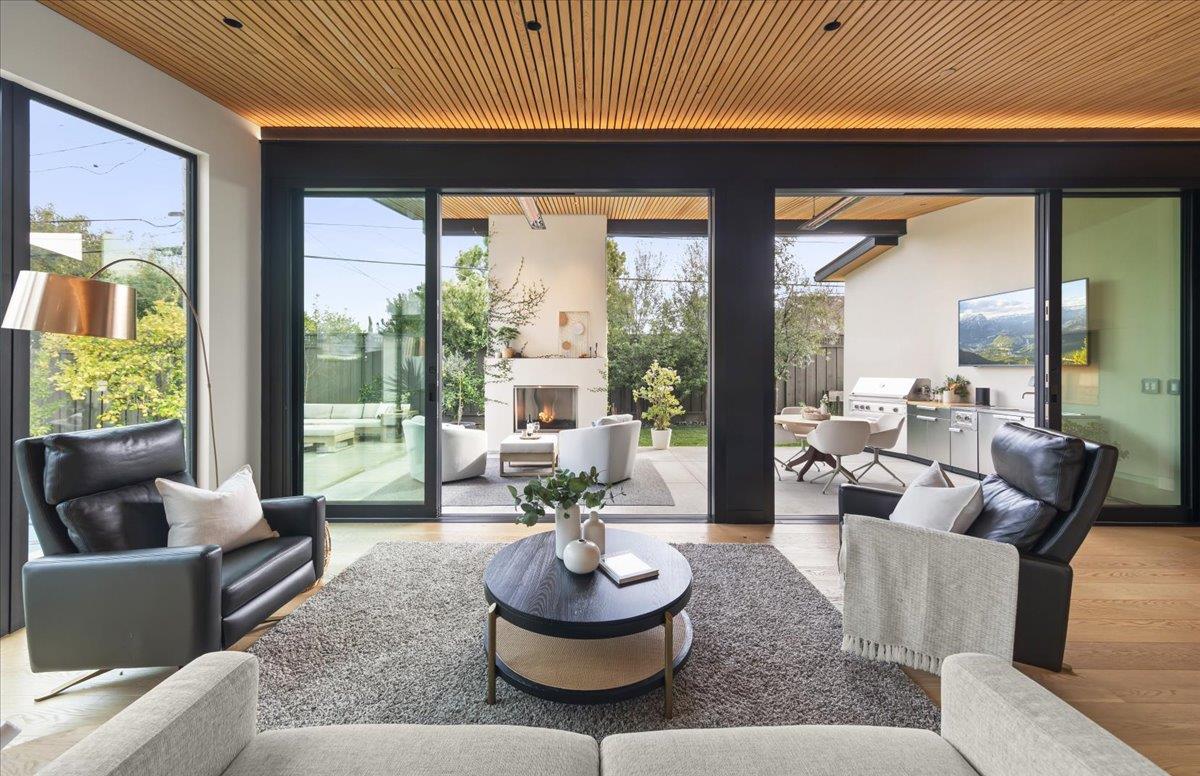 Detail Gallery Image 18 of 107 For 504 Century Dr, Campbell,  CA 95008 - 4 Beds | 3 Baths