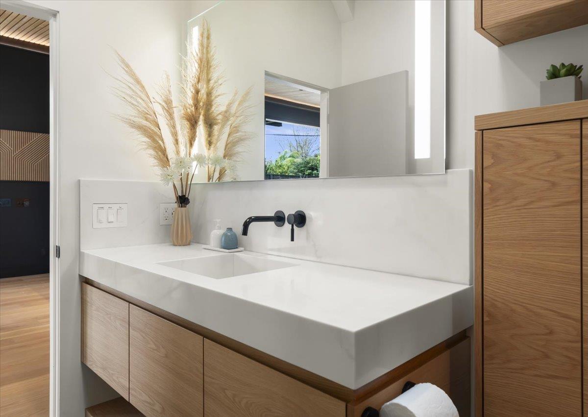 Detail Gallery Image 28 of 107 For 504 Century Dr, Campbell,  CA 95008 - 4 Beds | 3 Baths