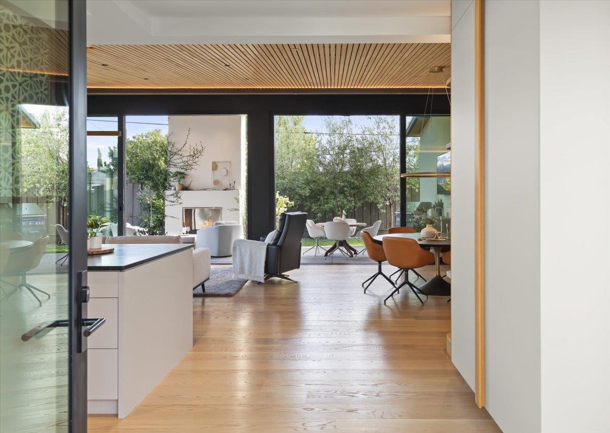 Detail Gallery Image 5 of 107 For 504 Century Dr, Campbell,  CA 95008 - 4 Beds | 3 Baths