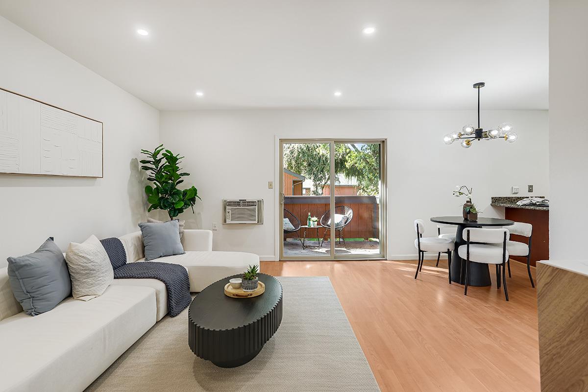 Detail Gallery Image 2 of 12 For 38623 Cherry Ln #207,  Fremont,  CA 94536 - 2 Beds | 1 Baths