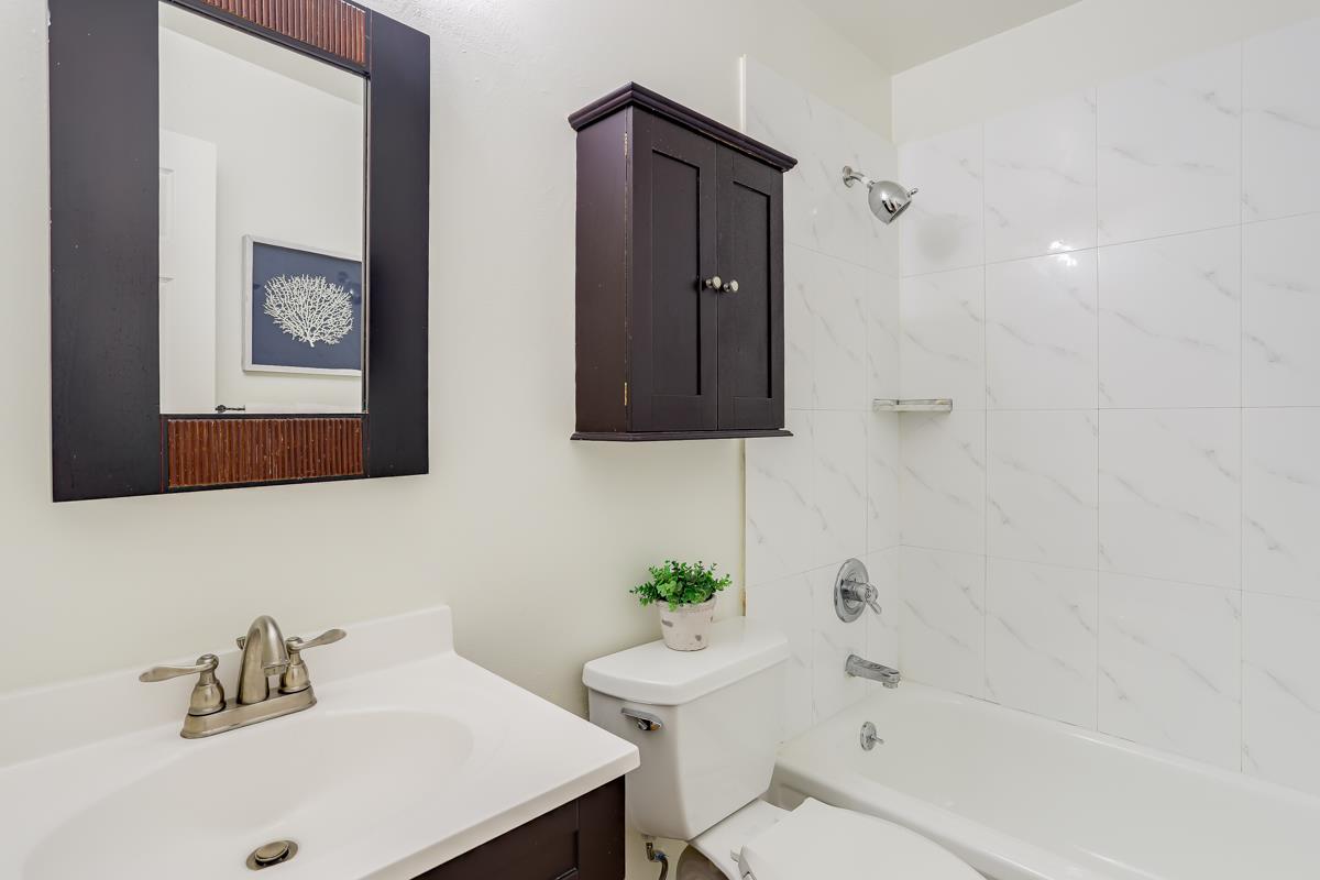 Detail Gallery Image 9 of 12 For 38623 Cherry Ln #207,  Fremont,  CA 94536 - 2 Beds | 1 Baths