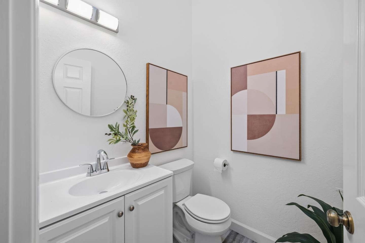 Detail Gallery Image 17 of 34 For 239 San Juan Ave, El Granada,  CA 94018 - 2 Beds | 1/1 Baths