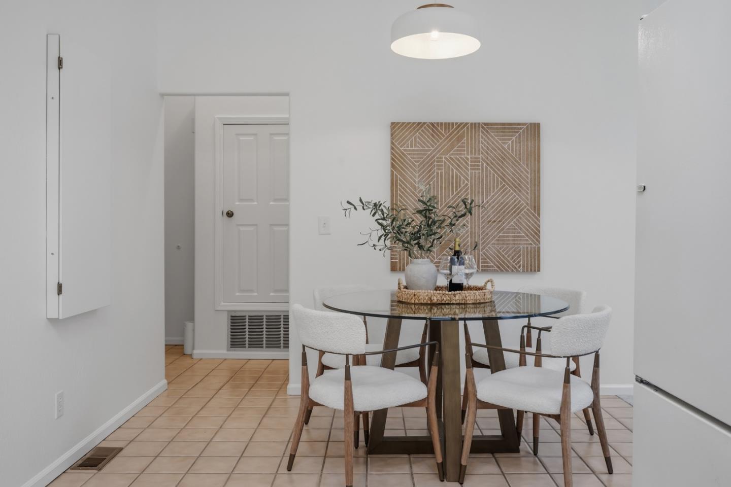 Detail Gallery Image 9 of 34 For 239 San Juan Ave, El Granada,  CA 94018 - 2 Beds | 1/1 Baths