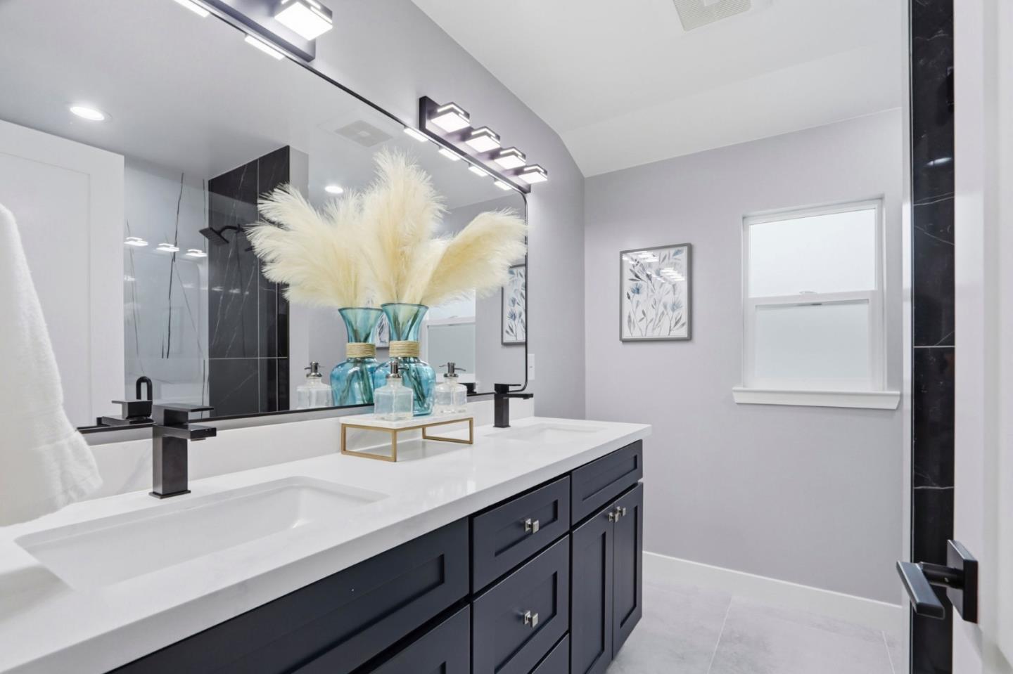 Detail Gallery Image 25 of 45 For 2121 Francis Ave, Santa Clara,  CA 95051 - 4 Beds | 3 Baths