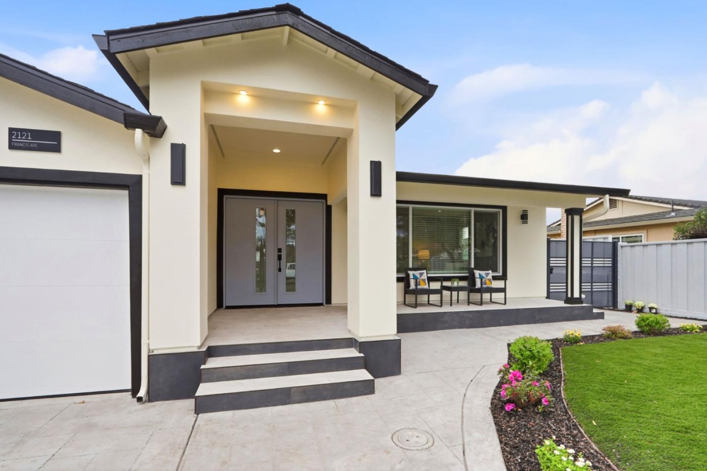 Detail Gallery Image 3 of 45 For 2121 Francis Ave, Santa Clara,  CA 95051 - 4 Beds | 3 Baths