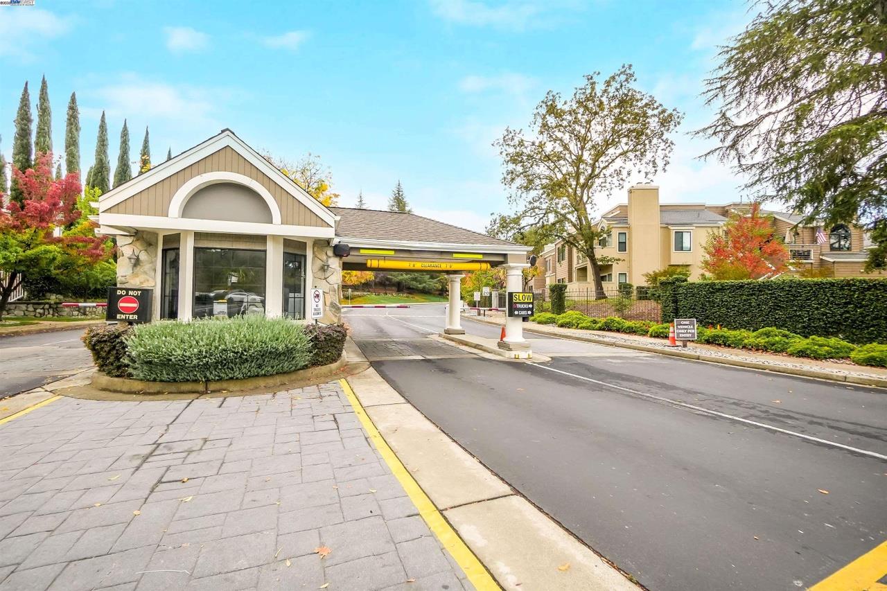 Detail Gallery Image 9 of 33 For 222 Copper Ridge Rd, San Ramon,  CA 94582 - 2 Beds | 2 Baths