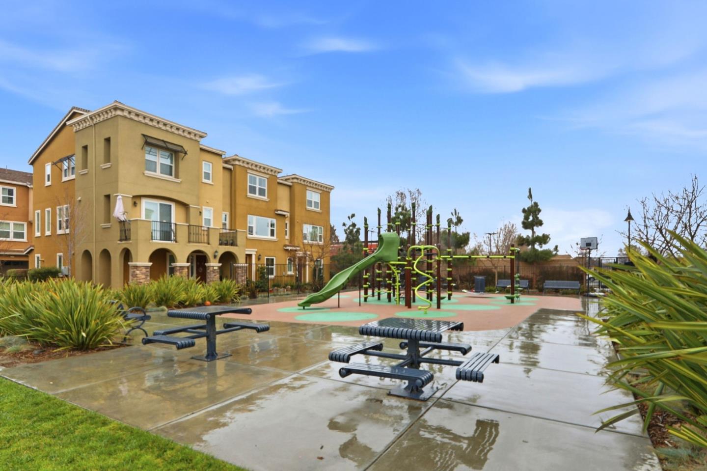 Detail Gallery Image 31 of 35 For 5659 Daylily St, Newark,  CA 94560 - 3 Beds | 3 Baths