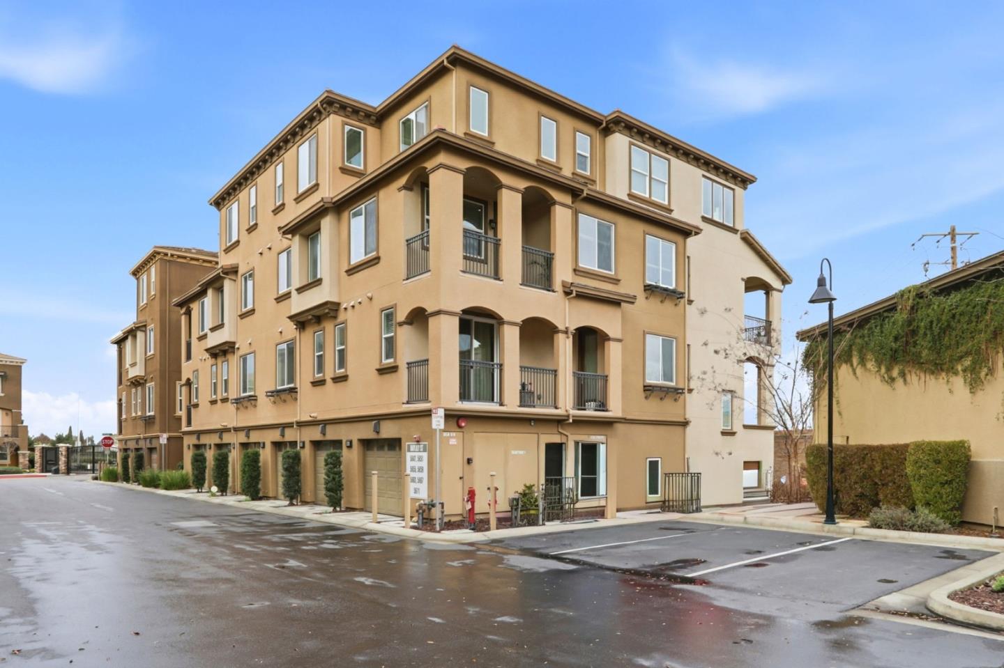 Detail Gallery Image 34 of 35 For 5659 Daylily St, Newark,  CA 94560 - 3 Beds | 3 Baths