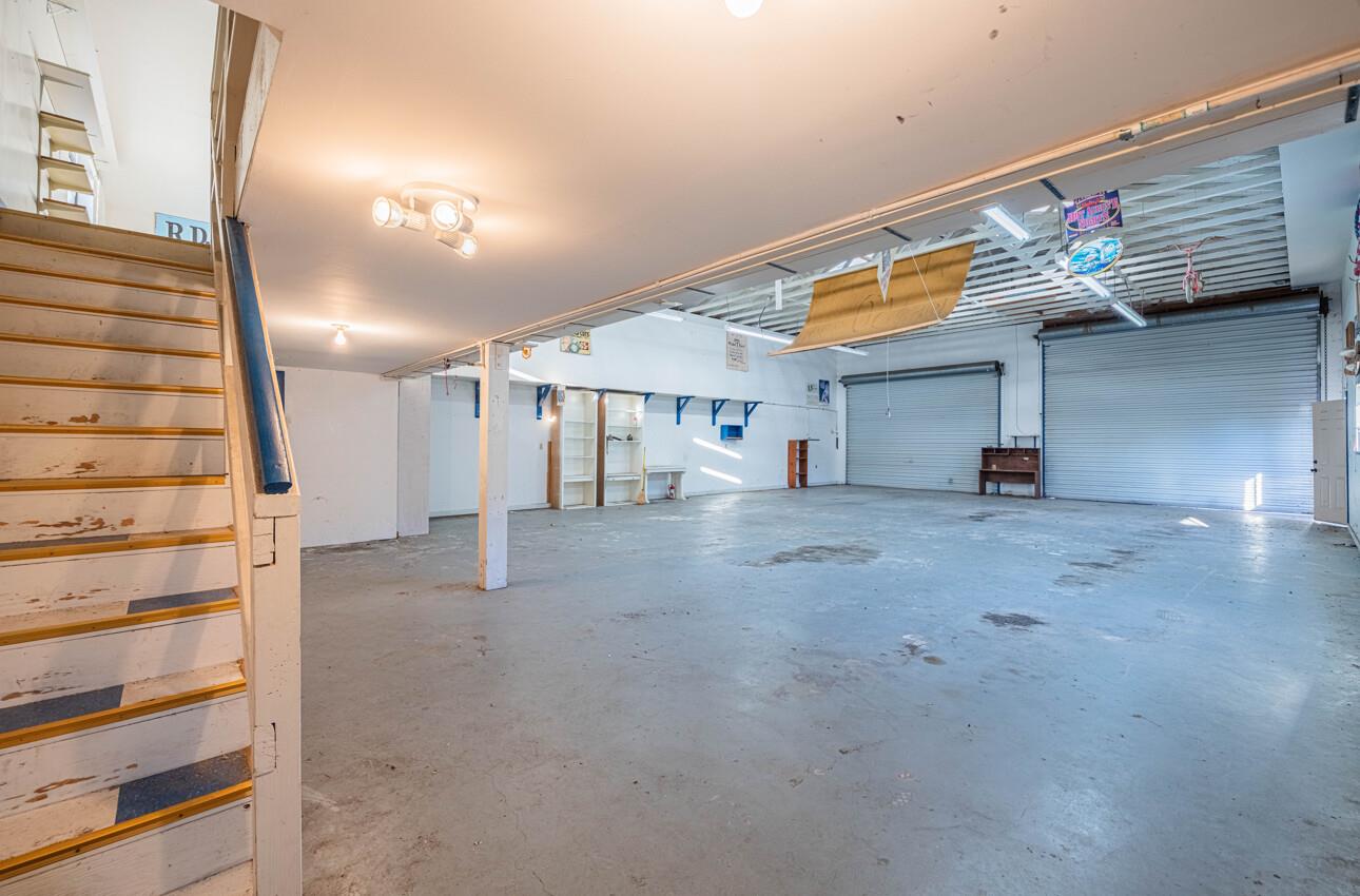 Detail Gallery Image 30 of 41 For 17777 Vierra Canyon Rd, Salinas,  CA 93907 - 3 Beds | 2 Baths