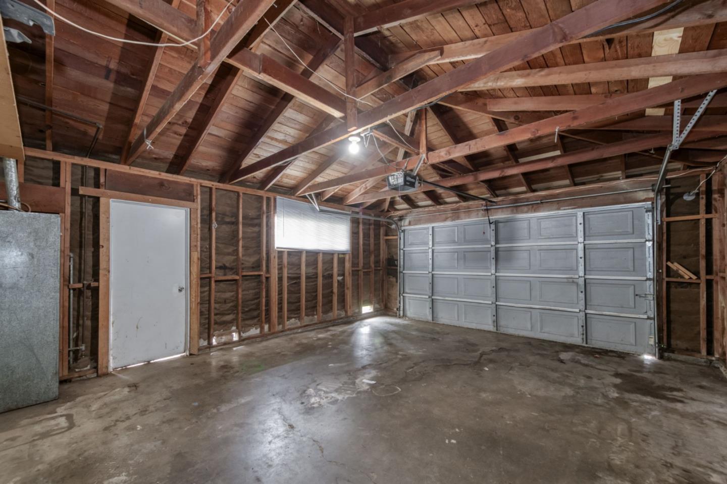 Detail Gallery Image 31 of 32 For 3068 W Fairmont Ave, Fresno,  CA 93722 - 3 Beds | 1/1 Baths