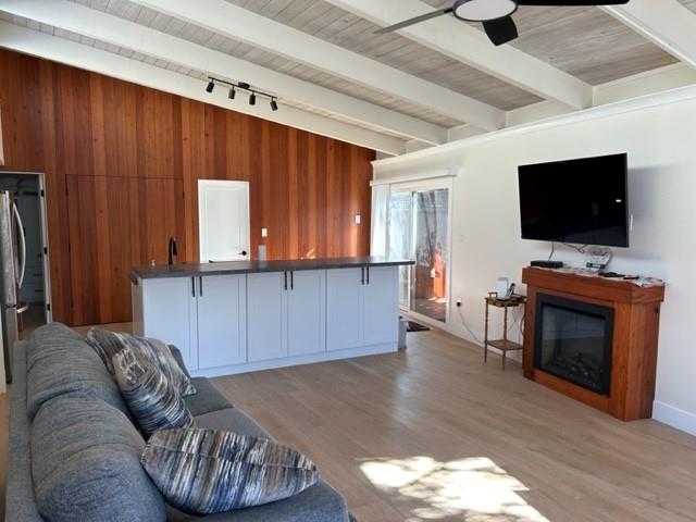 Detail Gallery Image 4 of 15 For 418 Park Dr, Aptos,  CA 95003 - 4 Beds | 2 Baths