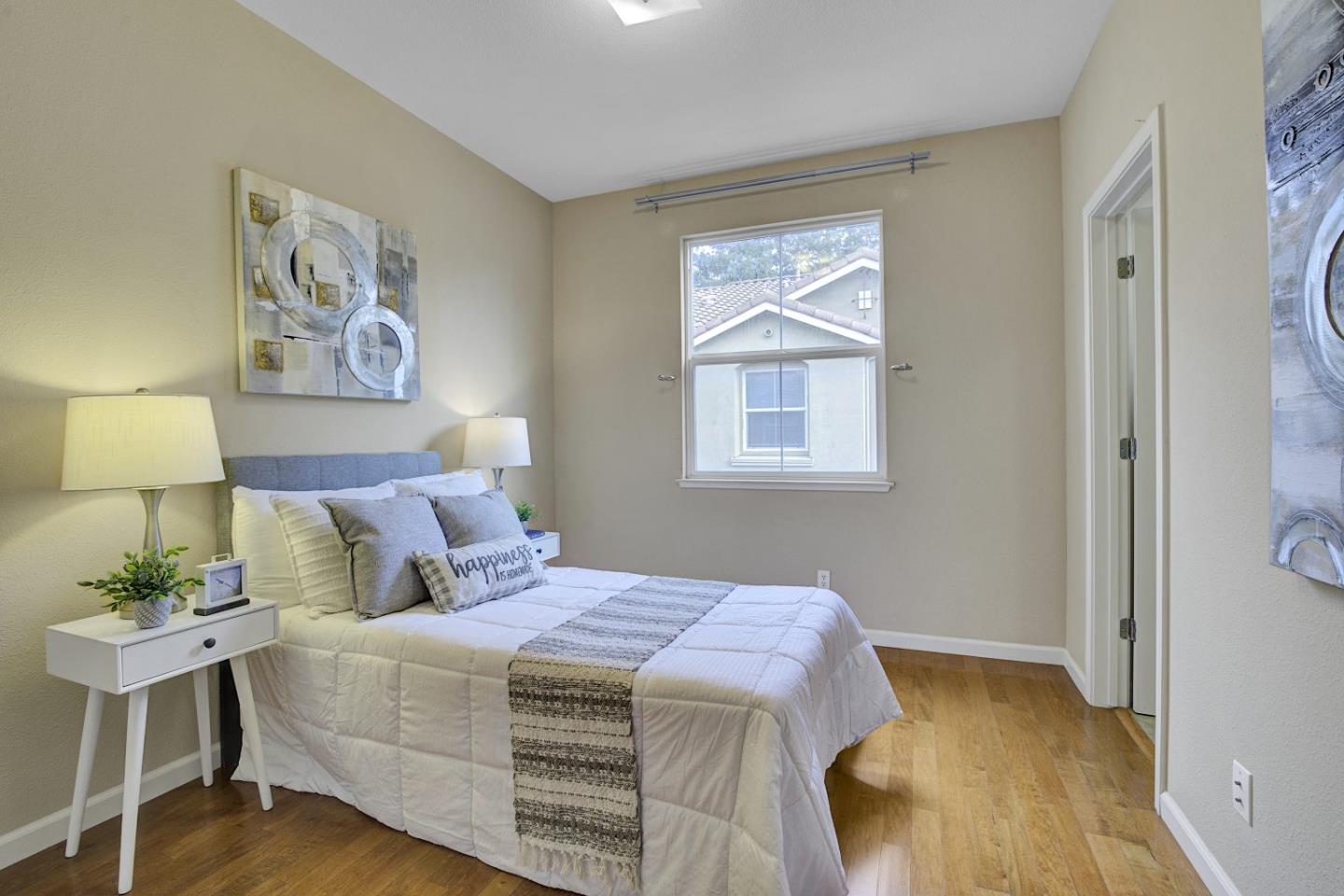 Detail Gallery Image 27 of 50 For 2174 Beech Cir, San Jose,  CA 95131 - 3 Beds | 3 Baths