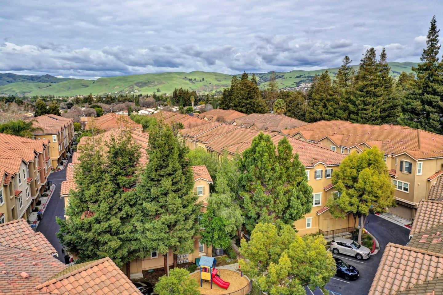 Detail Gallery Image 50 of 50 For 2174 Beech Cir, San Jose,  CA 95131 - 3 Beds | 3 Baths