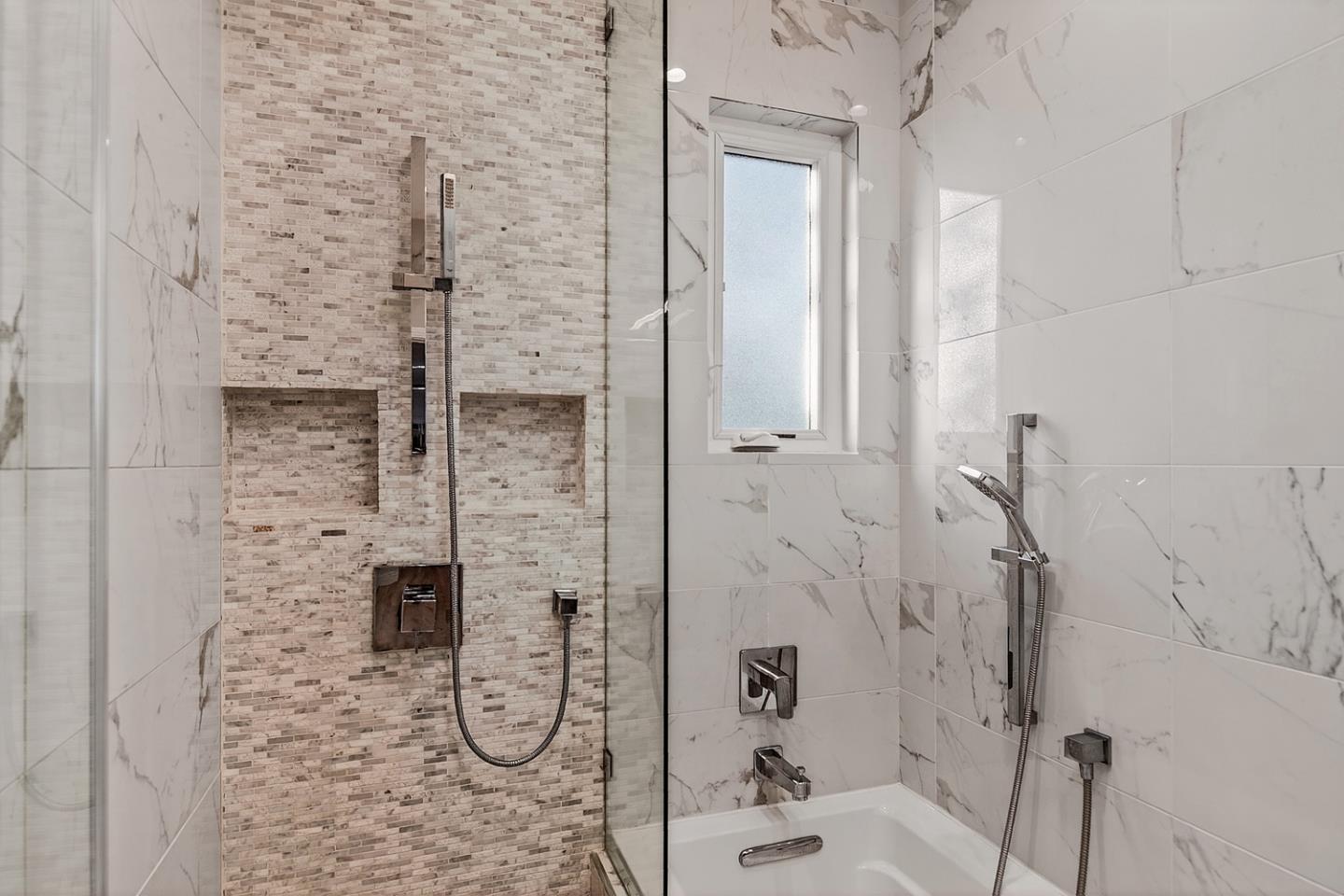 Detail Gallery Image 19 of 31 For 860 Monte Rosa Dr, Menlo Park,  CA 94025 - 4 Beds | 3/1 Baths