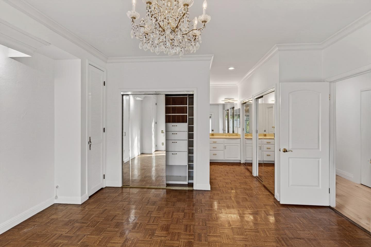 Detail Gallery Image 21 of 31 For 860 Monte Rosa Dr, Menlo Park,  CA 94025 - 4 Beds | 3/1 Baths