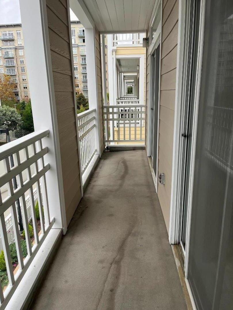 Detail Gallery Image 7 of 24 For 550 Ortega #B327,  Mountain View,  CA 94040 - 2 Beds | 1 Baths