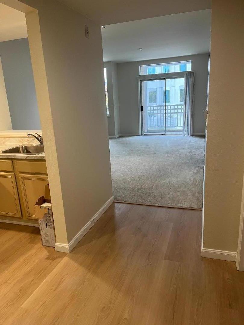 Detail Gallery Image 9 of 24 For 550 Ortega #B327,  Mountain View,  CA 94040 - 2 Beds | 1 Baths