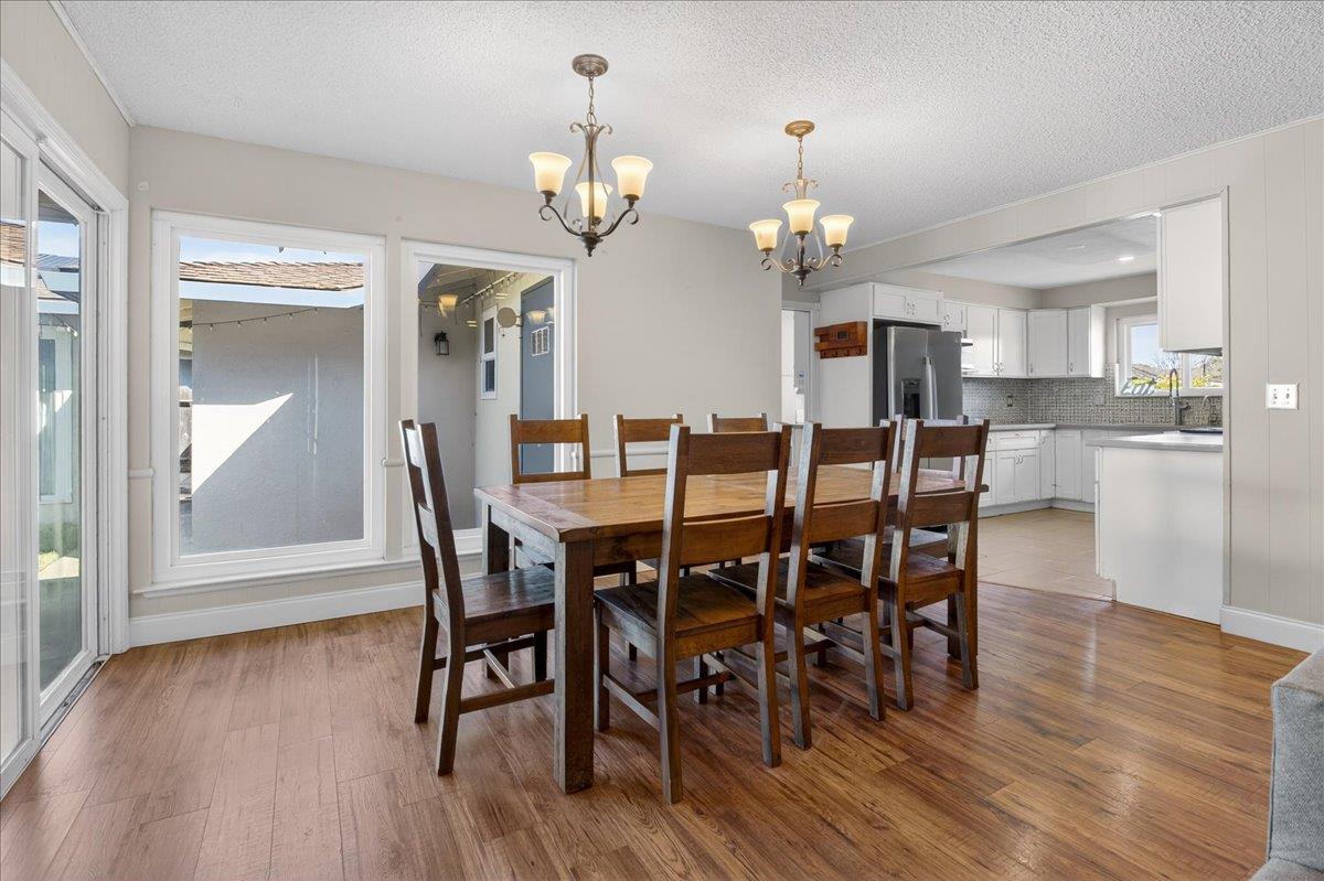 Detail Gallery Image 13 of 58 For 323 San Miguel Ave, Salinas,  CA 93901 - 7 Beds | 4/1 Baths