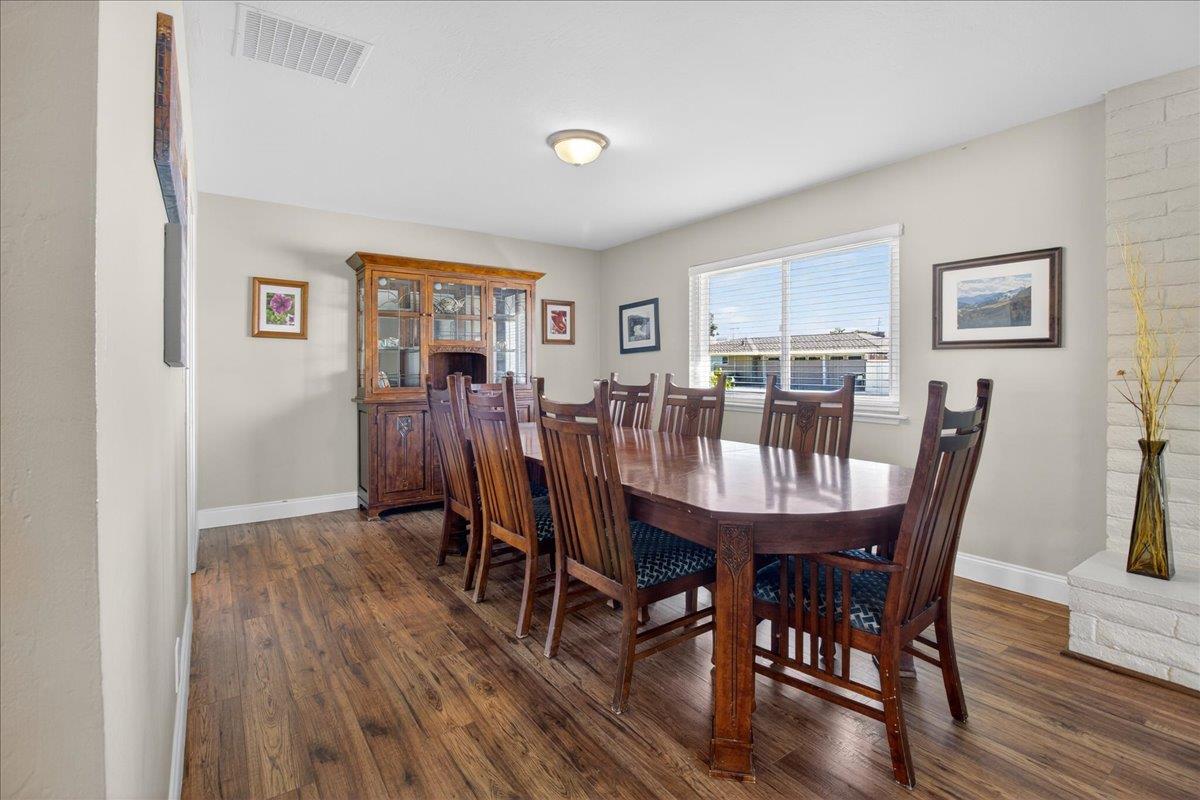 Detail Gallery Image 8 of 58 For 323 San Miguel Ave, Salinas,  CA 93901 - 7 Beds | 4/1 Baths