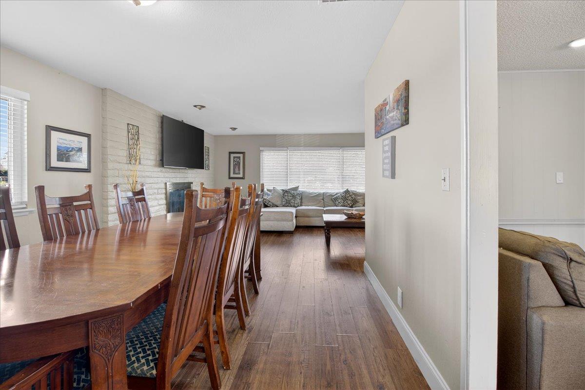 Detail Gallery Image 9 of 58 For 323 San Miguel Ave, Salinas,  CA 93901 - 7 Beds | 4/1 Baths