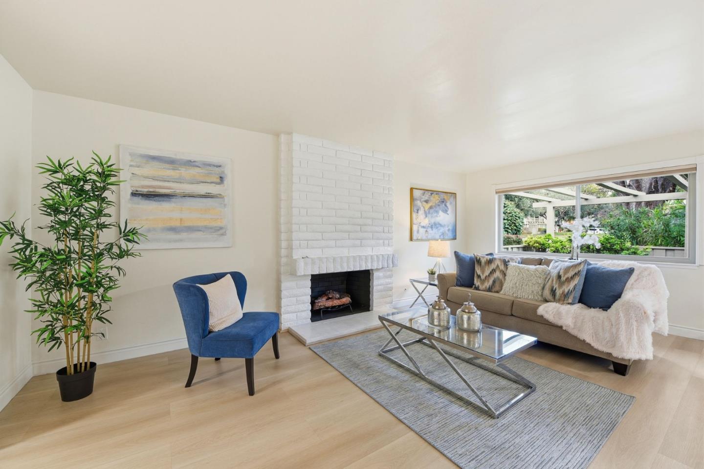 Photo #4: ML82029926 Listing: Photo #4