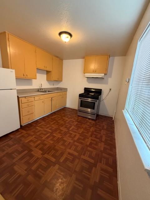 Detail Gallery Image 3 of 11 For 410 S 34th St, Richmond,  CA 94804 - 2 Beds | 1 Baths