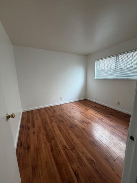 Detail Gallery Image 6 of 11 For 410 S 34th St, Richmond,  CA 94804 - 2 Beds | 1 Baths