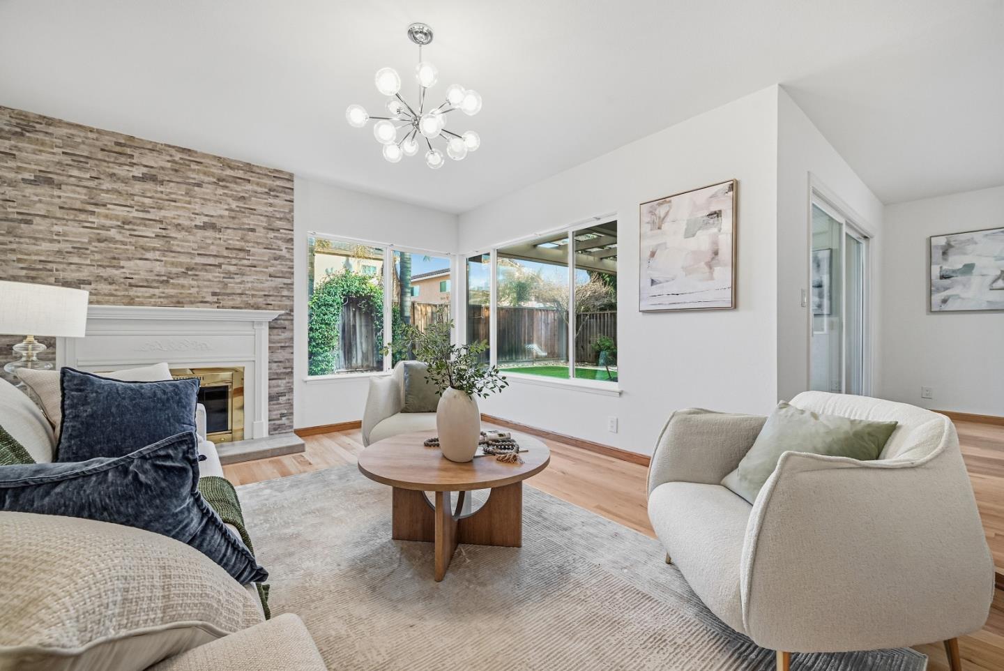 Detail Gallery Image 18 of 41 For 430 Juniper Ct, Sunnyvale,  CA 94086 - 4 Beds | 2 Baths