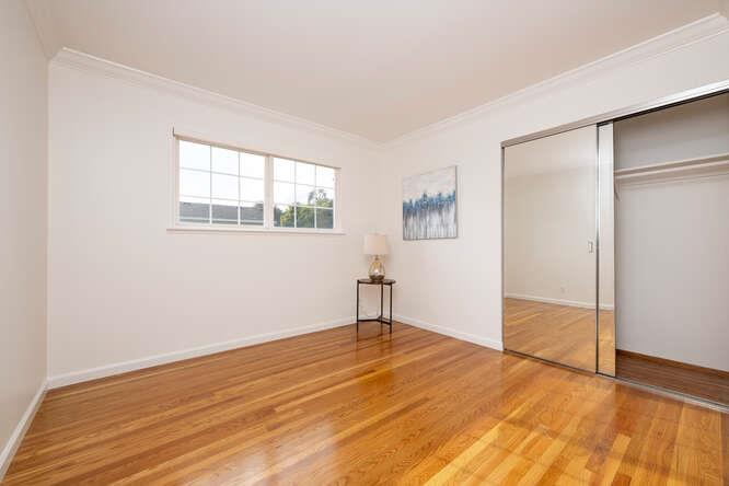 Detail Gallery Image 19 of 27 For 906 Bluebell Way, Sunnyvale,  CA 94086 - 4 Beds | 3 Baths