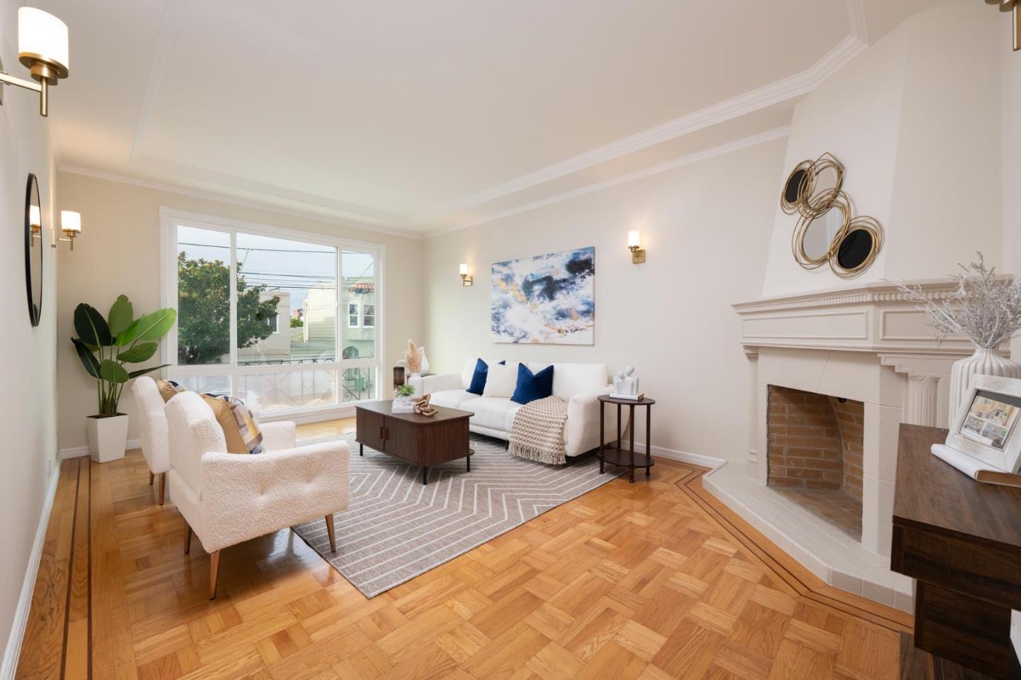 Detail Gallery Image 3 of 17 For 263 Somerset St, San Francisco,  CA 94134 - 2 Beds | 1 Baths