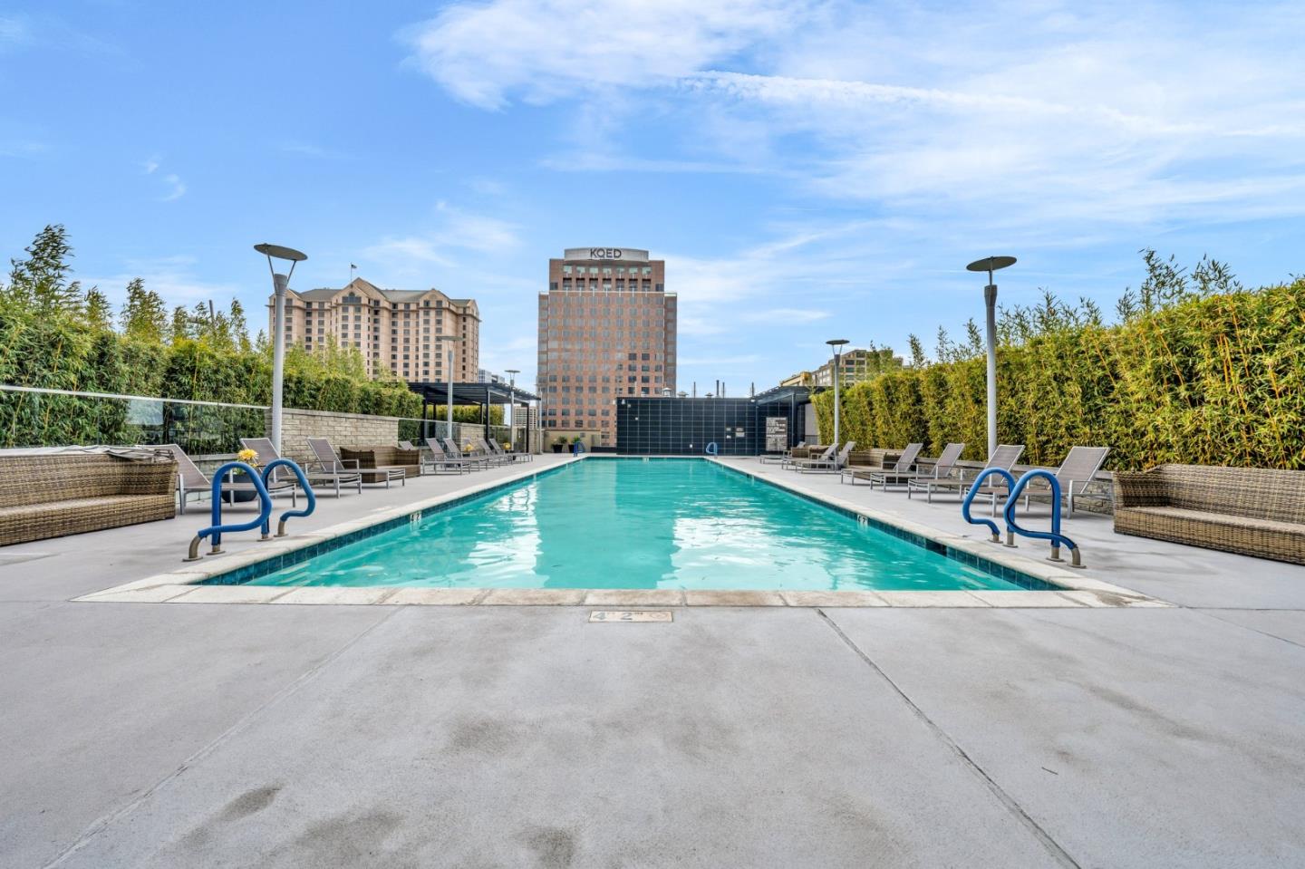 Detail Gallery Image 43 of 74 For 88 E San Fernando St #1403,  San Jose,  CA 95113 - 2 Beds | 2/1 Baths