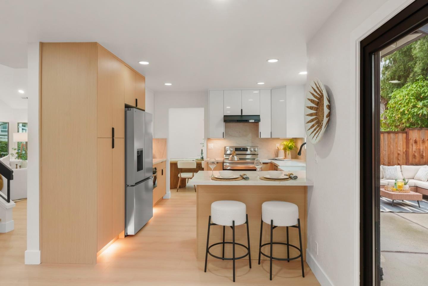 Detail Gallery Image 12 of 48 For 5276 Rooster Dr, San Jose,  CA 95136 - 4 Beds | 2/1 Baths