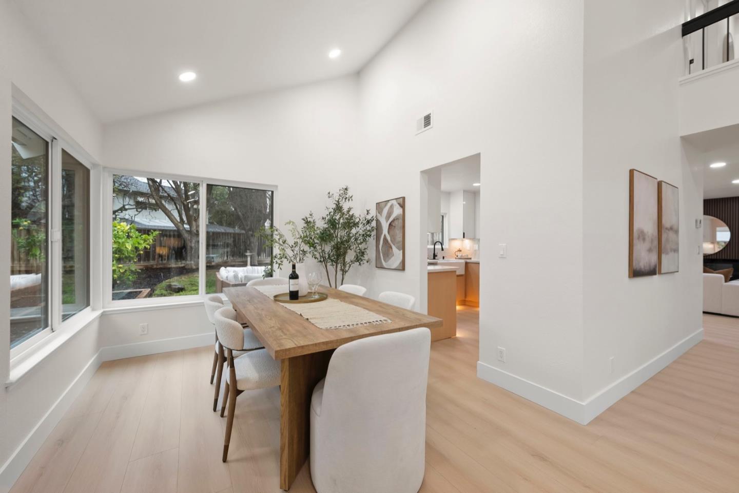 Detail Gallery Image 8 of 48 For 5276 Rooster Dr, San Jose,  CA 95136 - 4 Beds | 2/1 Baths