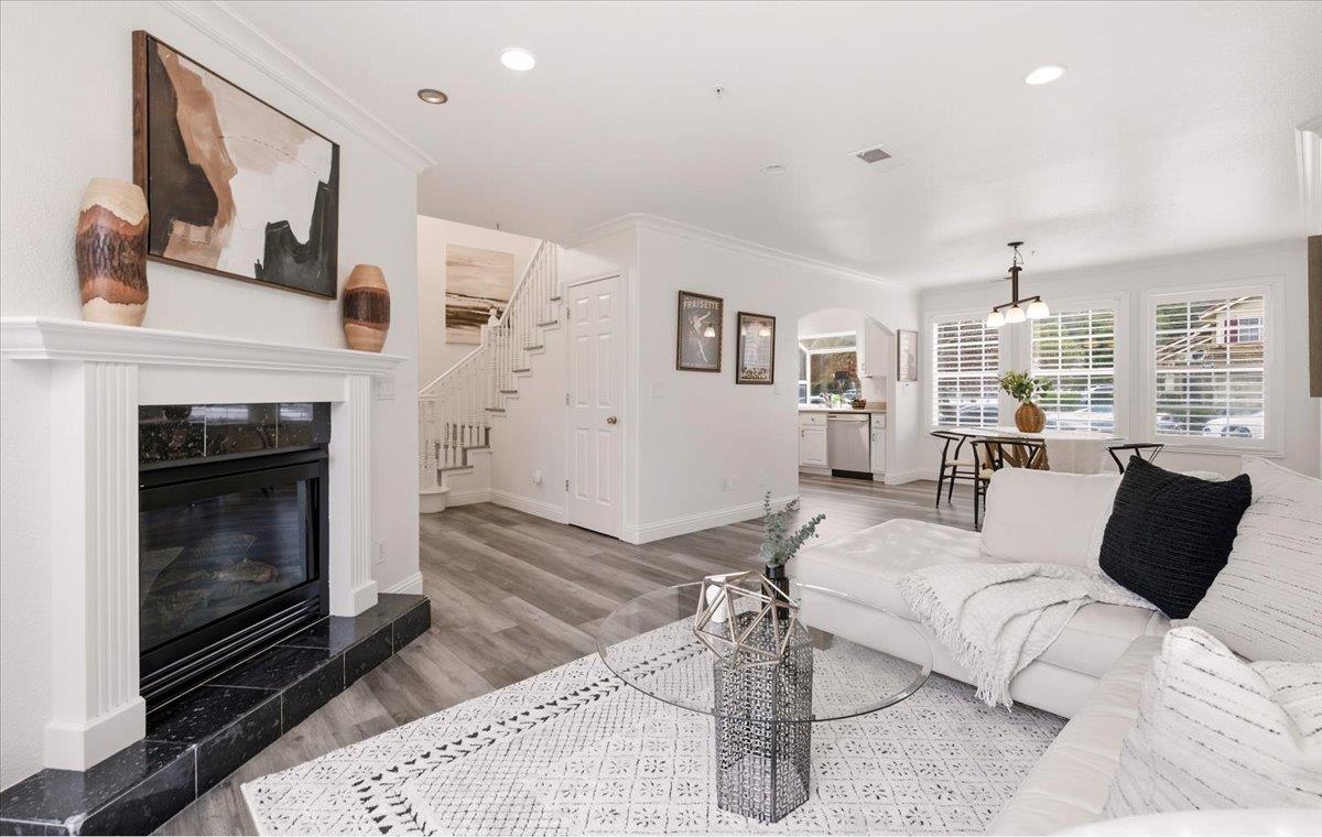 Detail Gallery Image 6 of 25 For 165 Christine Lynn Dr, Morgan Hill,  CA 95037 - 4 Beds | 3 Baths