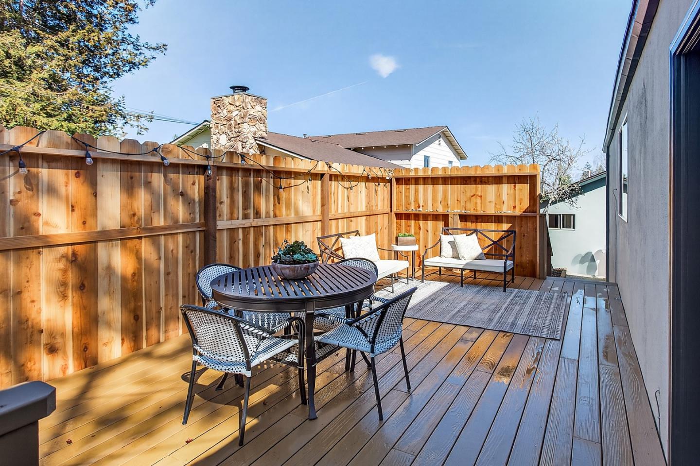 Detail Gallery Image 17 of 30 For 379 Alameda De Las Pulgas, Redwood City,  CA 94062 - 2 Beds | 1/1 Baths