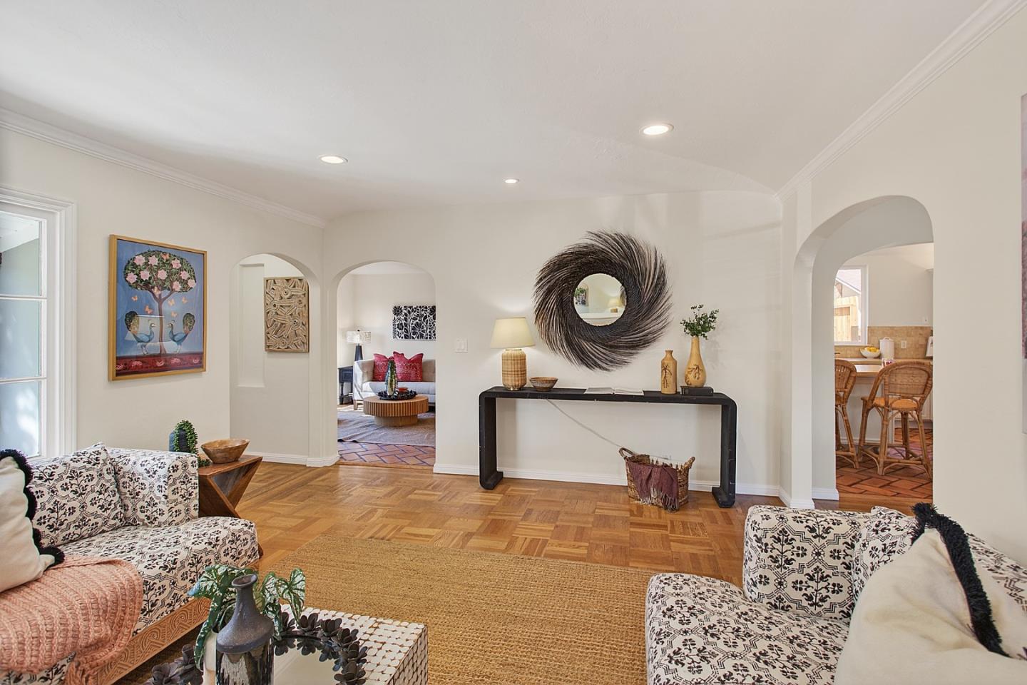 Detail Gallery Image 8 of 30 For 379 Alameda De Las Pulgas, Redwood City,  CA 94062 - 2 Beds | 1/1 Baths