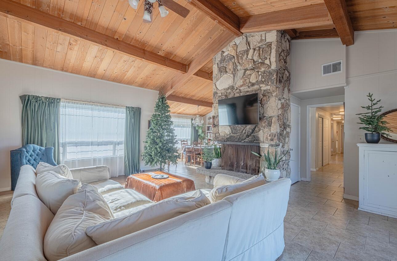 Detail Gallery Image 29 of 77 For 844 River Rd, Salinas,  CA 93908 - 3 Beds | 3 Baths