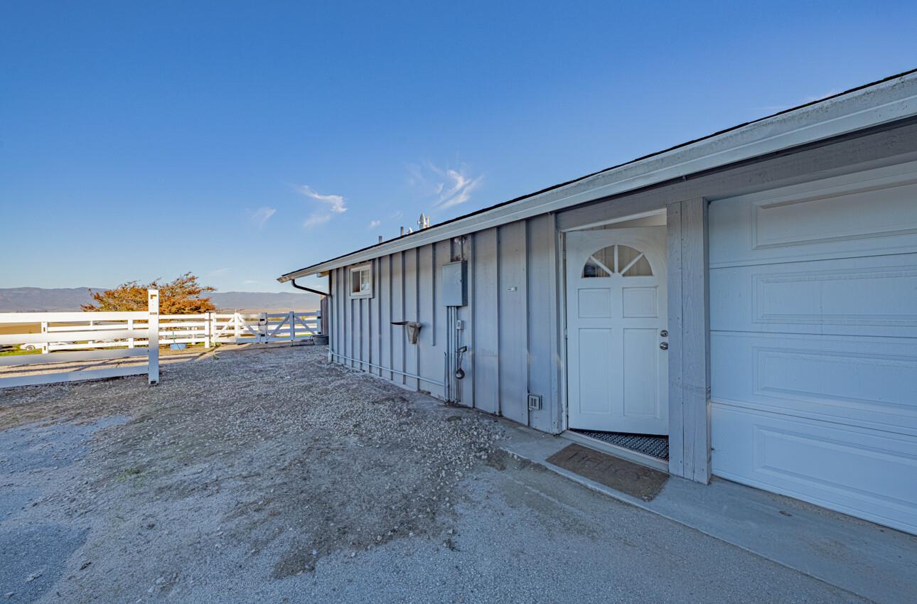 Detail Gallery Image 56 of 77 For 844 River Rd, Salinas,  CA 93908 - 3 Beds | 3 Baths