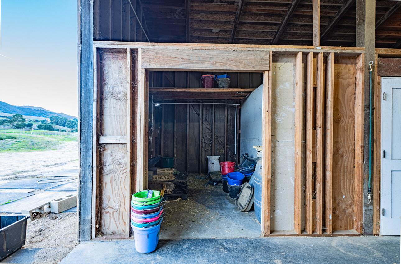 Detail Gallery Image 73 of 77 For 844 River Rd, Salinas,  CA 93908 - 3 Beds | 3 Baths