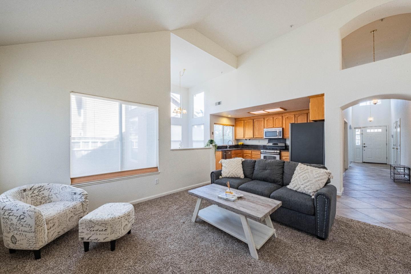 Detail Gallery Image 10 of 41 For 1637 Marshfield Ct, Salinas,  CA 93906 - 3 Beds | 2 Baths