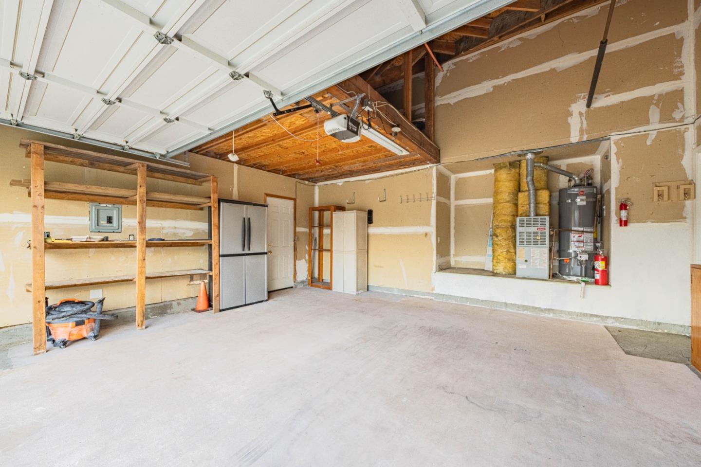 Detail Gallery Image 36 of 41 For 1637 Marshfield Ct, Salinas,  CA 93906 - 3 Beds | 2 Baths