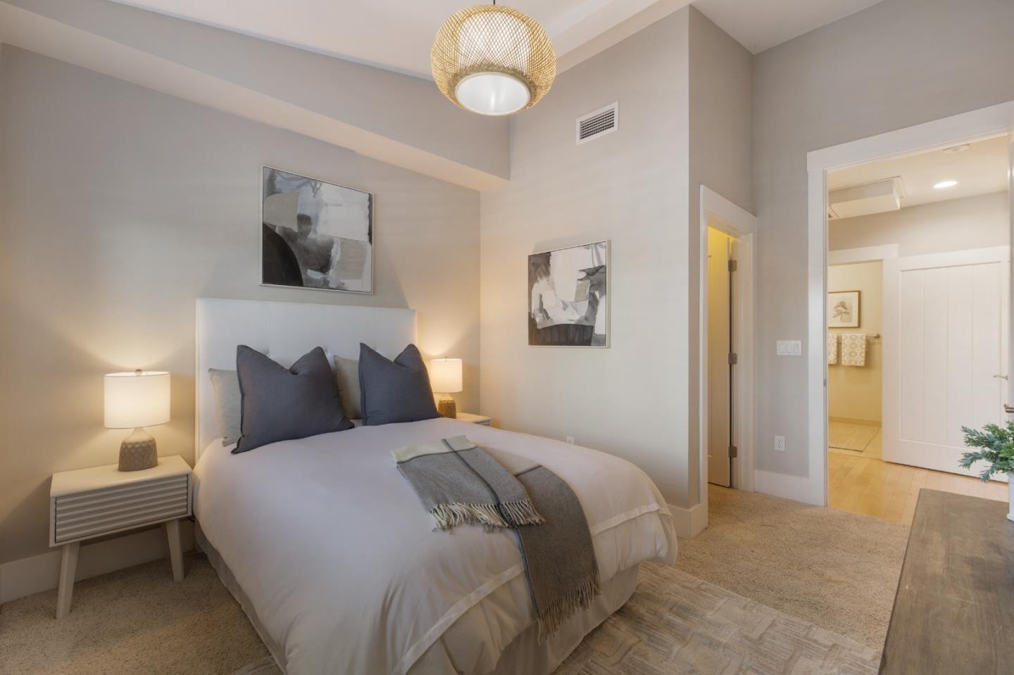 Photo #17: ML82029951 Listing: Photo #17