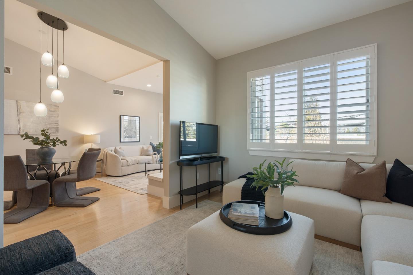 5100 El Camino Real UNIT 209, Los Altos, CA, 94022