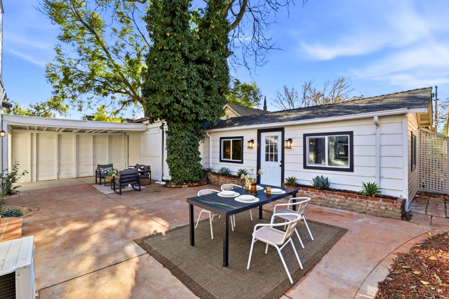 Detail Gallery Image 32 of 46 For 631 S 14th St, San Jose,  CA 95112 - 4 Beds | 2 Baths