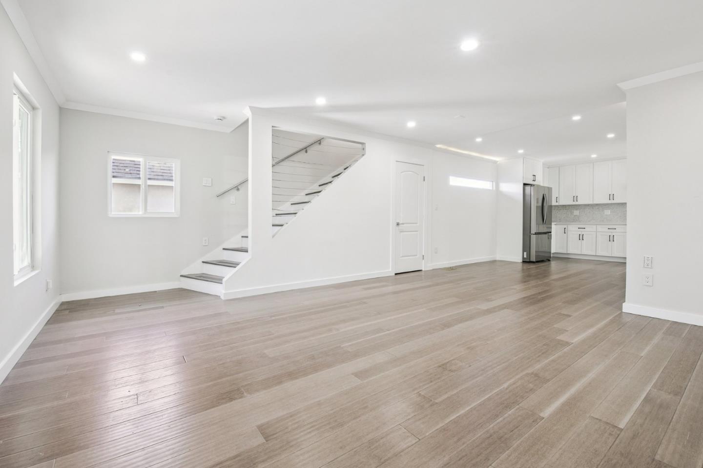 Detail Gallery Image 4 of 19 For 6134 Fair Ave, North Hollywood,  CA 91606 - 3 Beds | 2 Baths