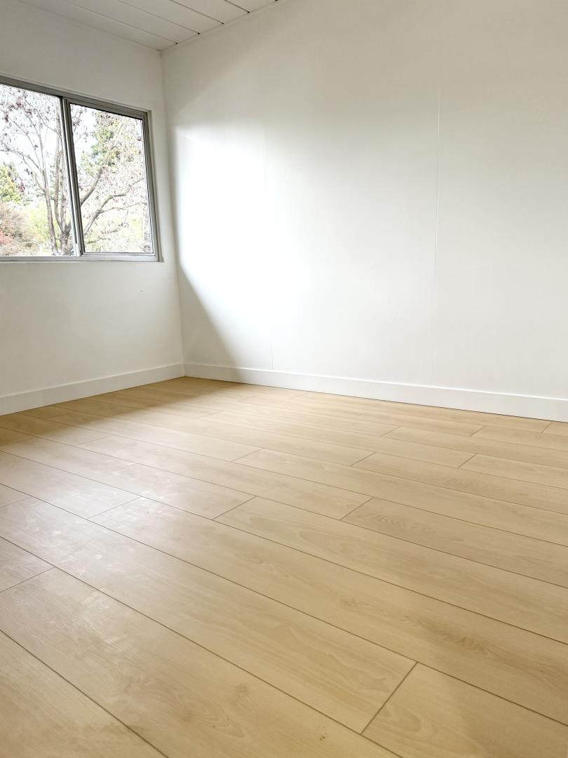 Detail Gallery Image 11 of 23 For 152 Atherwood Ave, Redwood City,  CA 94061 - 3 Beds | 0 Baths