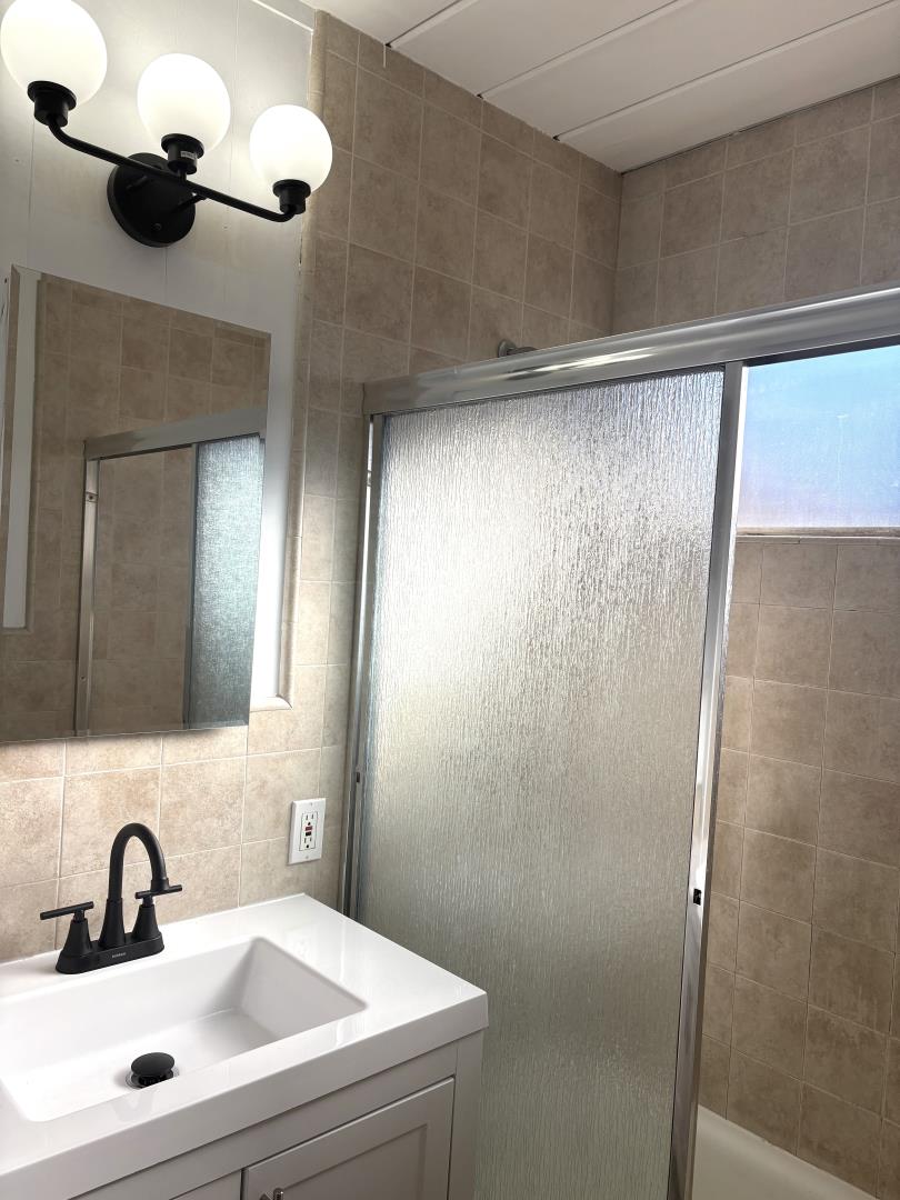 Detail Gallery Image 14 of 23 For 152 Atherwood Ave, Redwood City,  CA 94061 - 3 Beds | 0 Baths