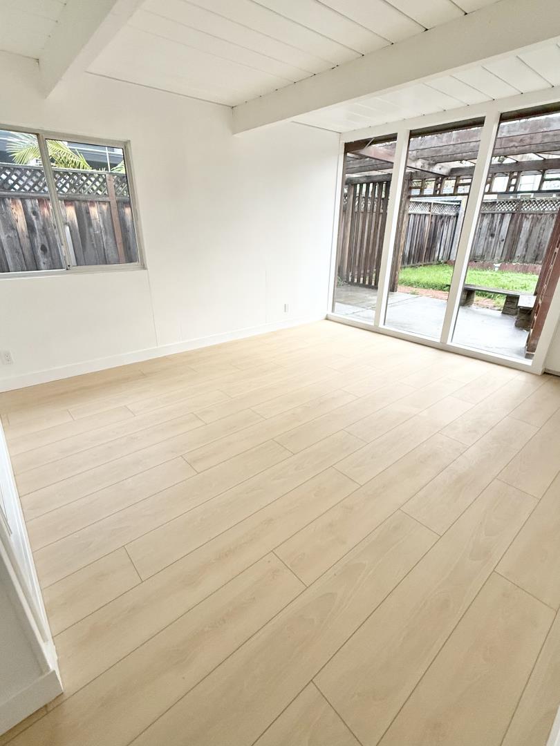 Detail Gallery Image 16 of 23 For 152 Atherwood Ave, Redwood City,  CA 94061 - 3 Beds | 0 Baths