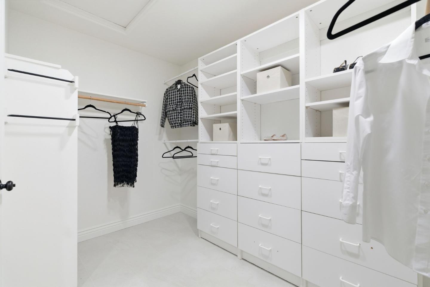 Detail Gallery Image 14 of 29 For 730 Saint Michael Pl, Morgan Hill,  CA 95037 - 5 Beds | 3 Baths